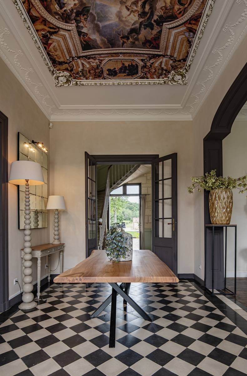 Table pour 12 personnes dans un hôtel à PARIS